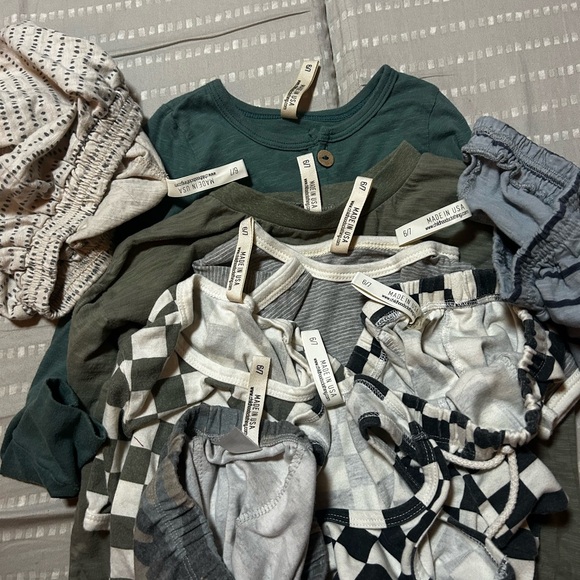 Childhoods Boys Clothing Lot - Picture 12 of 13